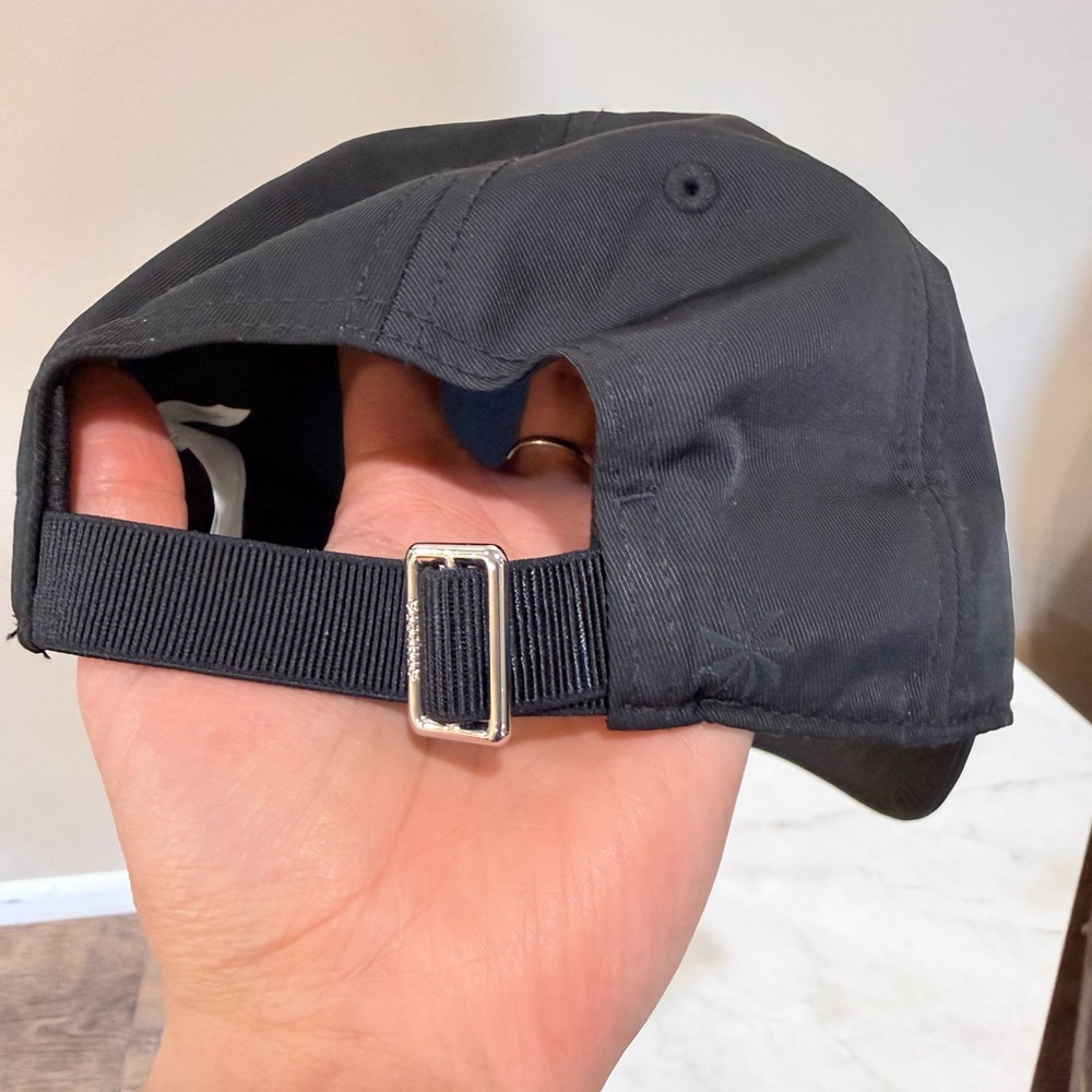 🔥NWOT Athleta Unisex Black Minimal Logo Baseball Cap🔥 - Picture 4 of 6